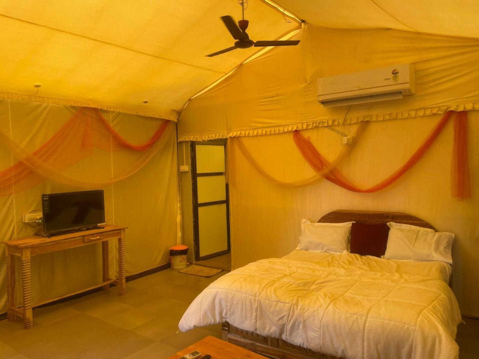 Sahaydri Hill View Agro Tourism - Farm Resort Ghātghar Buitenkant foto